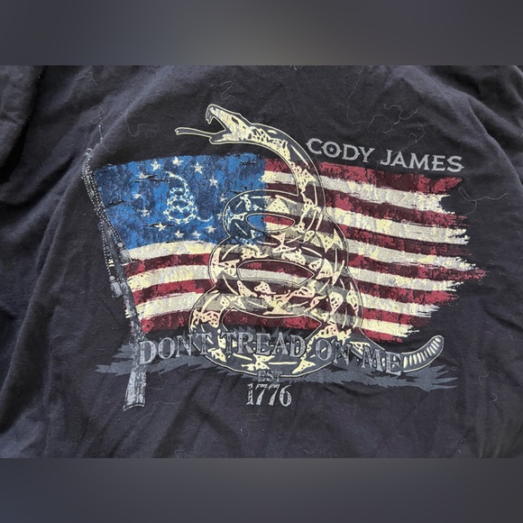 Cody James Men's Don't Tread Short Sleeve Graphic T-Shirt - Picture 5 of 8